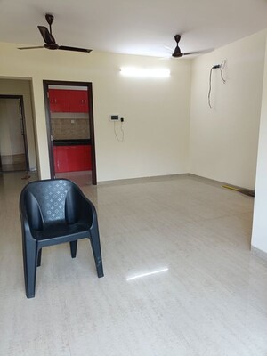 Room in 3 BHK Apartment at NL Aryavarta, Dahisar East – for Rent