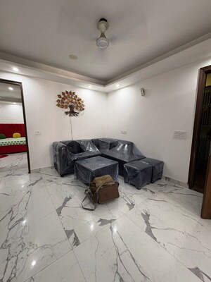 Team Area in 2.5 BHK Builder Floor at Freedom Fighters Enclave – for Rent