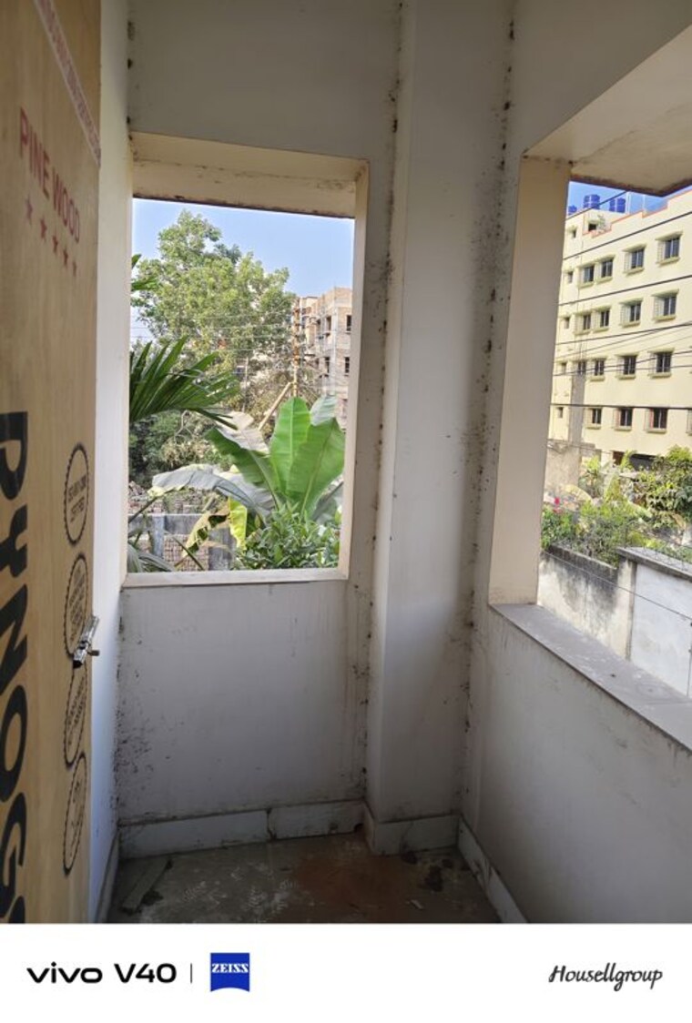 Balcony, nayabad 2 Bedroom 680 Sq.Ft. Builder Floor In Nayabad Kolkata 10322523