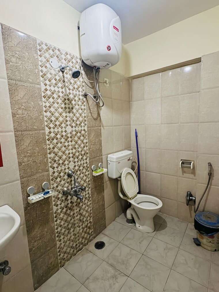 Bathroom, roopena agrahara 2 Bedroom 1080 Sq.Ft. Apartment In Roopena Agrahara Bangalore 10322525