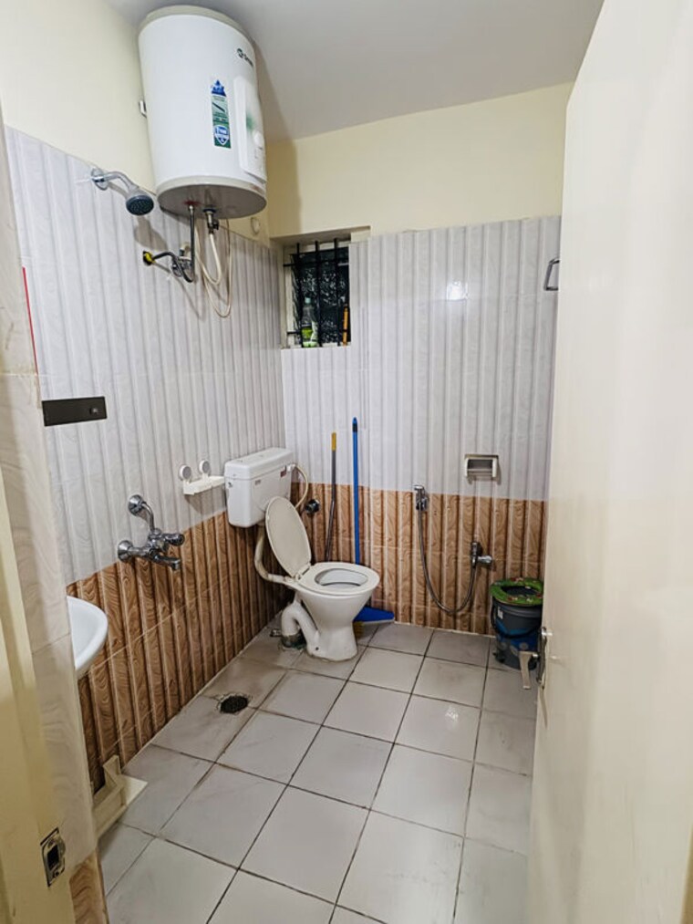 Bathroom, roopena agrahara 2 Bedroom 1080 Sq.Ft. Apartment In Roopena Agrahara Bangalore 10322525