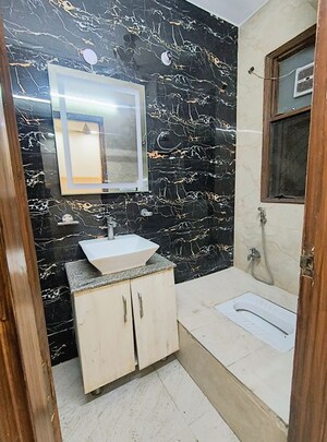 Washroom in 2 BHK Builder Floor at Govindpuri – for Rent