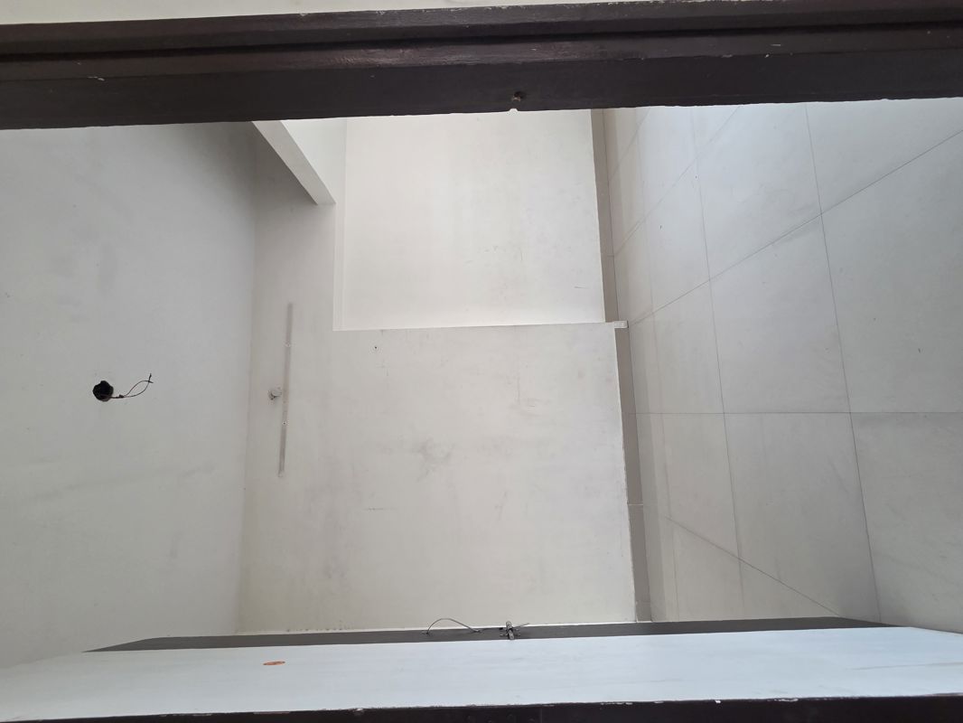 1 BHK Apartment For Rent in Malad East