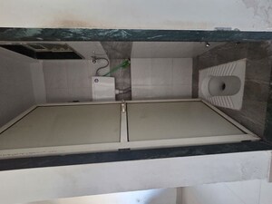 Bathroom in 1 BHK Apartment at Malad East – for Rent