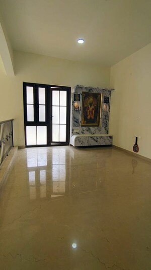 Room in 4 BHK Apartment at Aspen Greens At The Prestige City, Sarjapur Road – for Rent