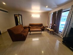 4 BHK + Pooja Room,Servant Room,Store Room Apartment For Rent in Oxford Hallmark