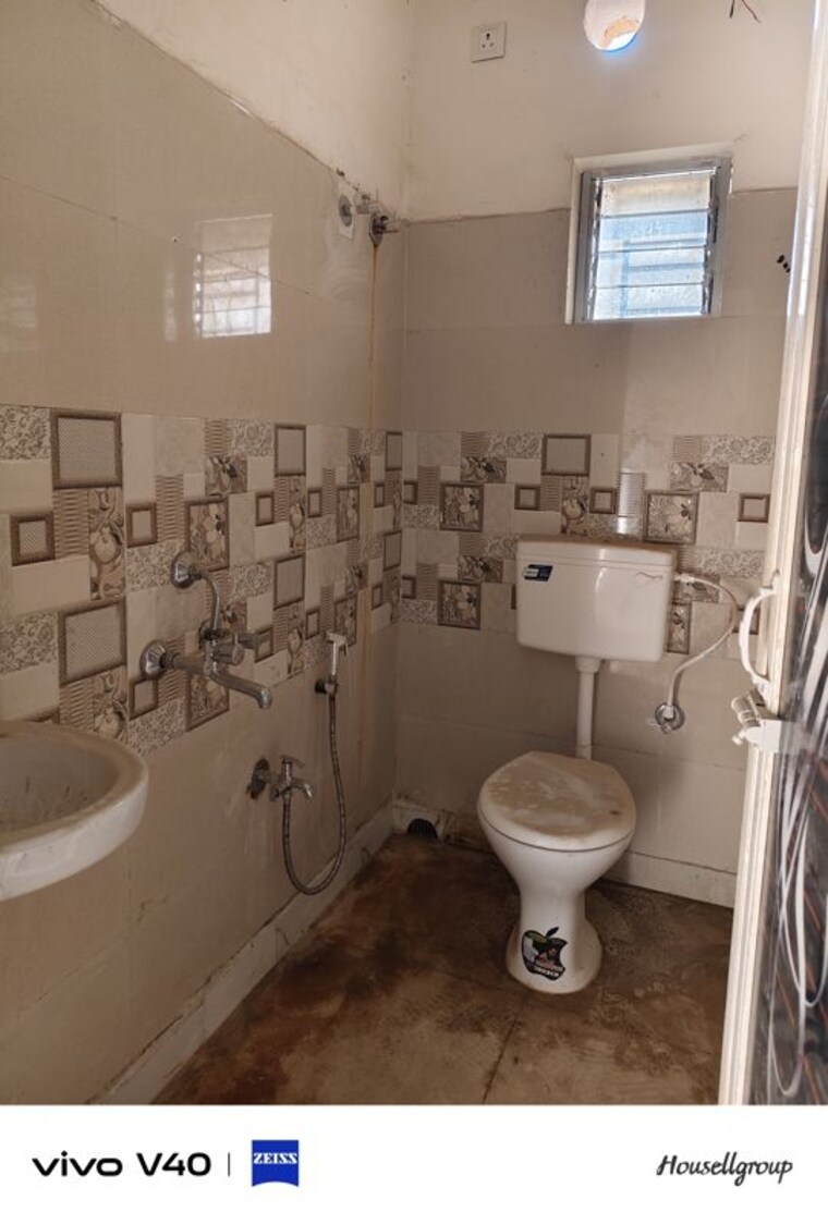Bathroom, nayabad 2 Bedroom 700 Sq.Ft. Builder Floor In Nayabad Kolkata 10322564