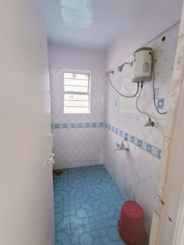 Bathroom, punyadham-society 2 Bedroom 985 Sq.Ft. Apartment In Wadgaon Sheri Pune 10322580