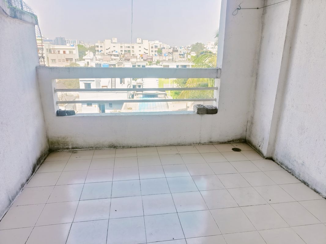 2 BHK 985 Sq.Ft. Apartment in Punyadham Society