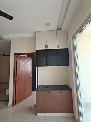 Furnished Amenities in 3 BHK Apartment at Aurobindo The Regent, Kondapur – for Rent