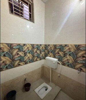 Master Bedroom in 2 BHK Builder Floor at Semra – for Rent