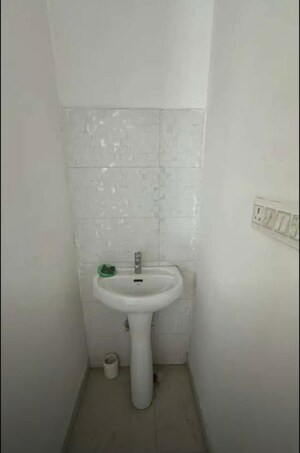 Bathroom in 2 BHK Apartment at Gomti Nagar – for Rent