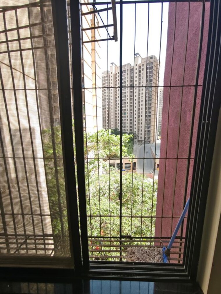 Balcony, puranik-hometown 1 Bedroom 425 Sq.Ft. Apartment In Ghodbunder Road Thane 10322608