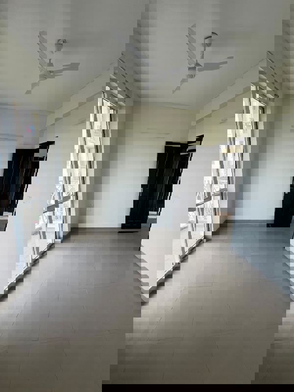 4 BHK + Servant Room 2000 Sq.Ft. Apartment in BPTP Park Prime