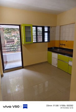 2 BHK Apartment For Rent in Kumar Primavera
