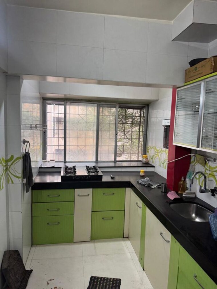 Kitchen, hermes-heritage-homes 3 Bedroom 1200 Sq.Ft. Apartment In Shastrinagar Pune 10322643