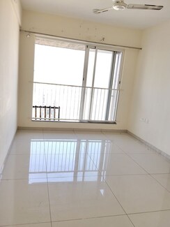 1 BHK Apartment For Rent in Godrej Nest Kandivali