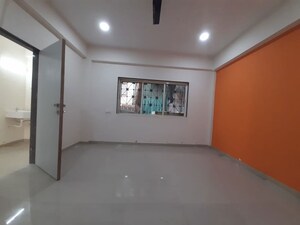 Room in 3 BHK Independent House at Goregaon East – for Rent