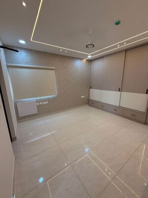 Bathroom in 3 BHK Apartment at Prestige Beverly Hills, Kokapet – for Rent