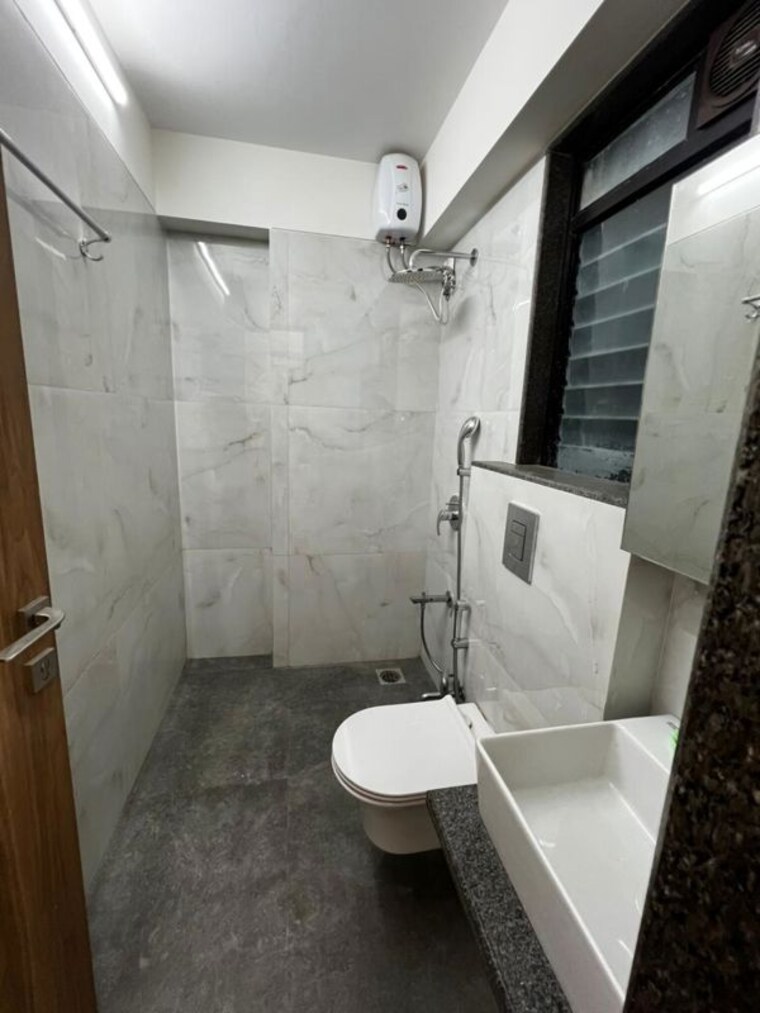 Bathroom, emerald-apartment-santacruz 2 Bedroom 750 Sq.Ft. Apartment In Santacruz East Mumbai 10322748