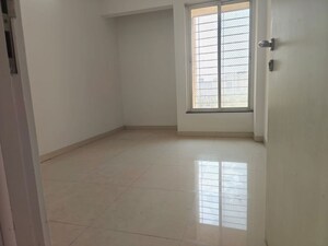 Bedroom in 2 BHK Apartment at Puranik City, Kasarvadavali – for Rent