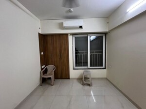 Building Lobby in 3 BHK Apartment at Emerald Apartment Santacruz, Santacruz East – for Rent
