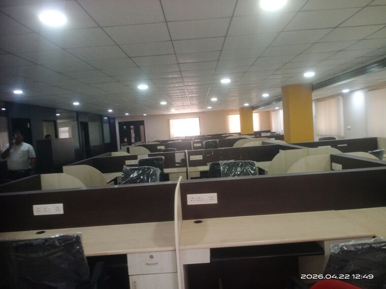 Team Area, alkapuri Commercial Office Space 3300 Sq.Ft. In Alkapuri Vadodara 10322783