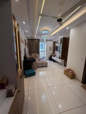 Team Area in 2 BHK Apartment at SBP City Of Dreams Zirakpur, High Ground – for Rent