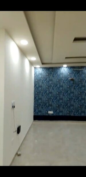 Furnished Amenities in 3 BHK Builder Floor at Sector 85 – for Rent