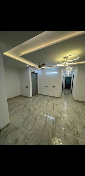 3 BHK Builder Floor For Rent in Sector 85