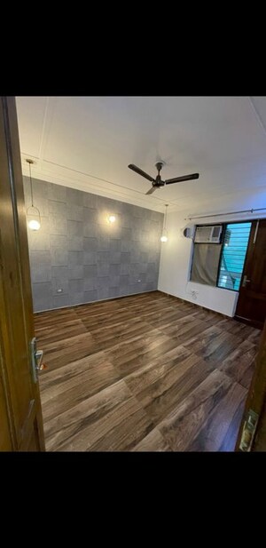 Bedroom in 3 BHK Builder Floor at Sector 85 – for Rent