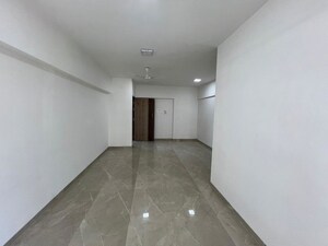 Building Lobby in 3 BHK Apartment at Emerald Apartment Santacruz, Santacruz East – for Rent