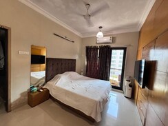 2 BHK + Pooja Room Apartment For Rent in Dheeraj Godavari Apartment