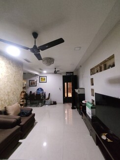 2 BHK + Extra Room Apartment For Rent in Ajmera Girnar