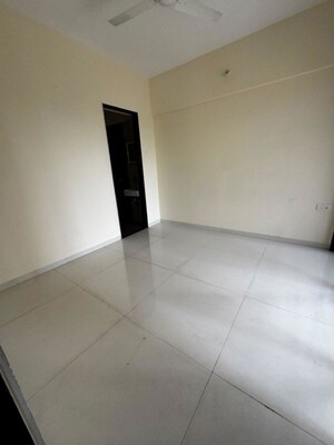 Room in 1 BHK Apartment at Neelkanth Sunberry Ghansoli, Ghansoli – for Rent