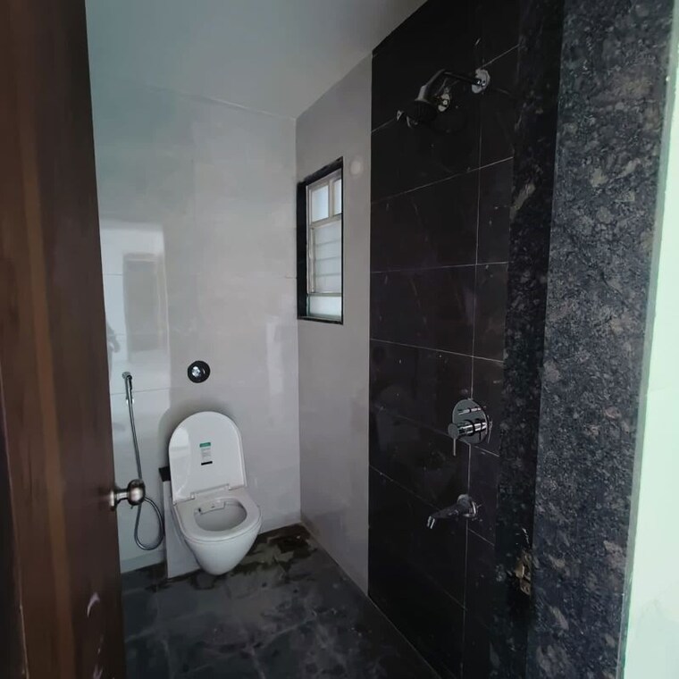 Attached Bathroom, tukaram nagar 2 Bedroom 836 Sq.Ft. Apartment In Tukaram Nagar Pune 10322847