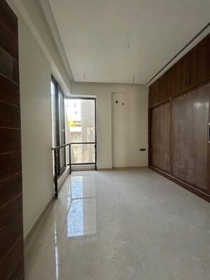 3 BHK Apartment For Rent in Cooke Town