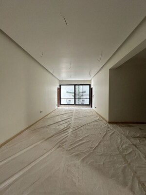 Room in 3 BHK Apartment at Cooke Town – for Rent