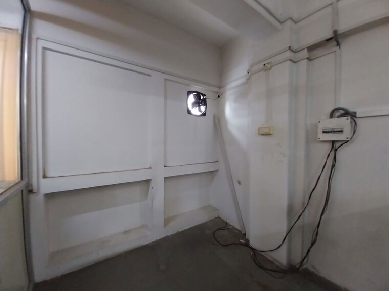 Bathroom, alkapuri Commercial Office Space 3800 Sq.Ft. In Alkapuri Vadodara 10322894