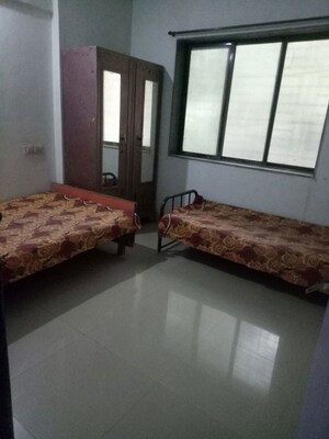 Bedroom in  Pg at Vartak Nagar – for Rent