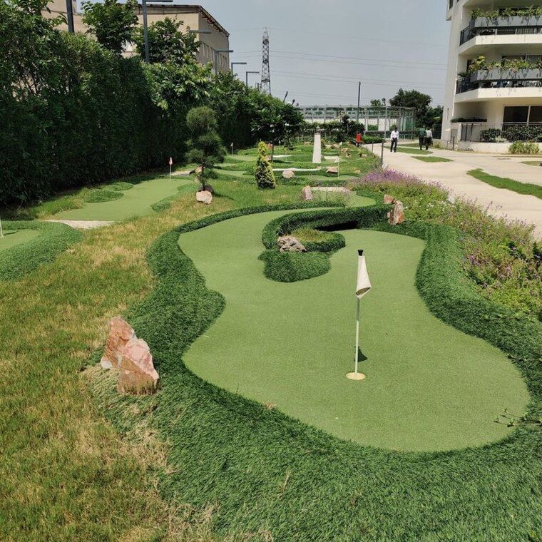 Garden, saan-verdante 3.5 Bedroom 1965 Sq.Ft. Apartment In Sector 95 Gurgaon 10322911