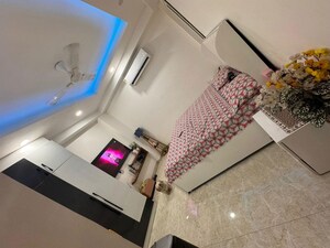Bedroom in 2 BHK Builder Floor at Sector 12 – for Rent