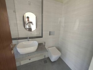 Bathroom in 2 BHK Apartment at Dynamix Divum, Malad East – for Rent