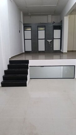 Showroom For Rent in Seven Bunglow