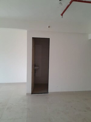 Room in  Office Space at Borivali East – for Rent