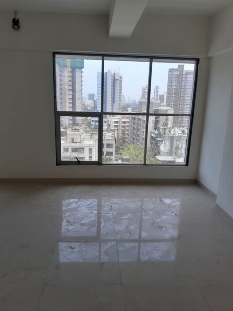 Room, borivali east Commercial Office Space 578 Sq.Ft. In Borivali East Mumbai 10322958