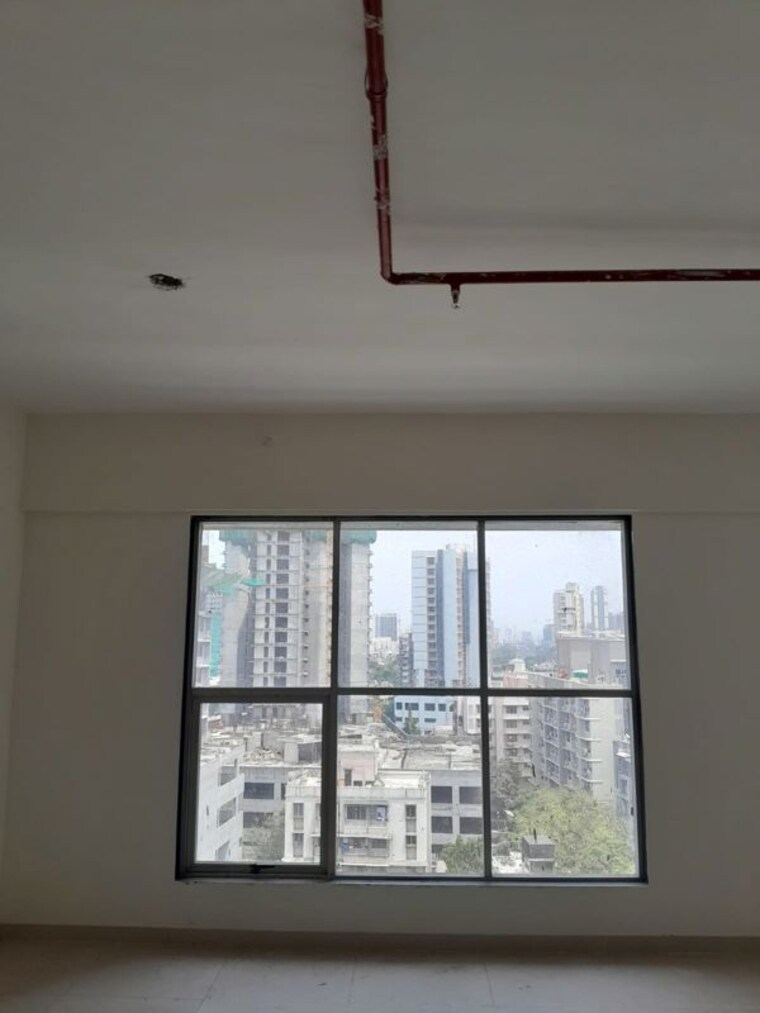 Room, borivali east Commercial Office Space 578 Sq.Ft. In Borivali East Mumbai 10322958