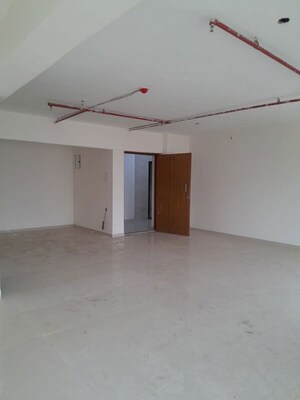 Room in  Office Space at Borivali East – for Rent