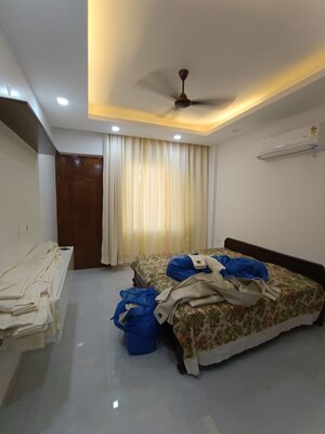 Bedroom in 3.5 BHK Builder Floor at Sector 57 – for Rent