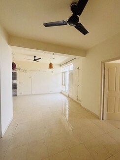 3 BHK + Basement Apartment For Rent in Tulip Orange